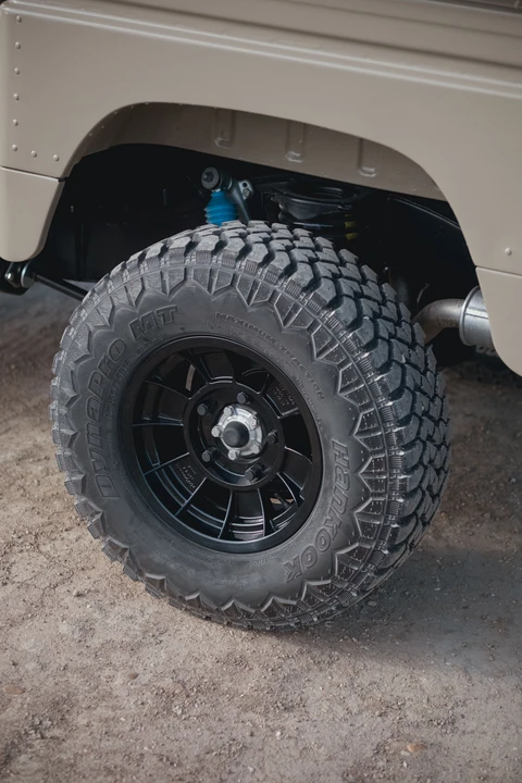 1995 Land Rover Defender 130 - Image 31 of 31