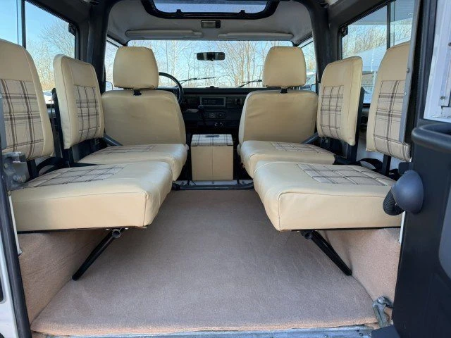 1995 Land Rover Defender 90 - Image 5 of 20