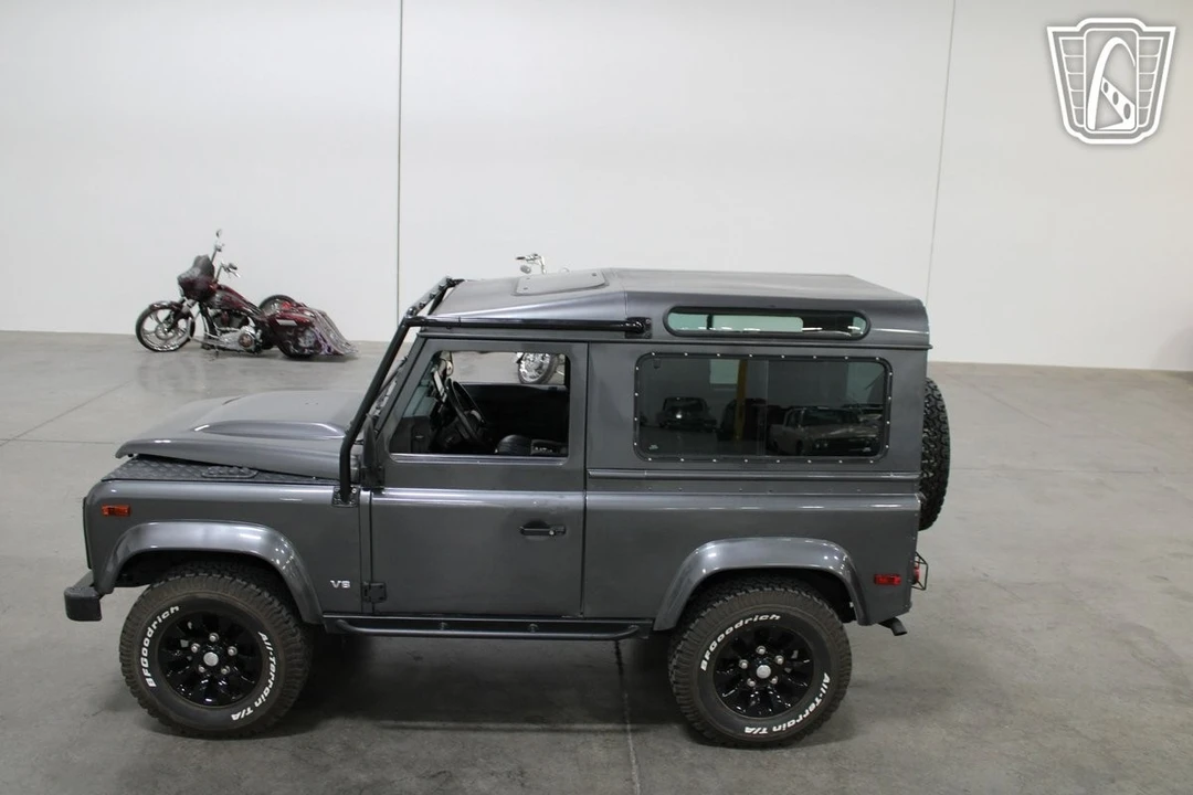 1995 Land Rover Defender 90 - Image 5 of 12