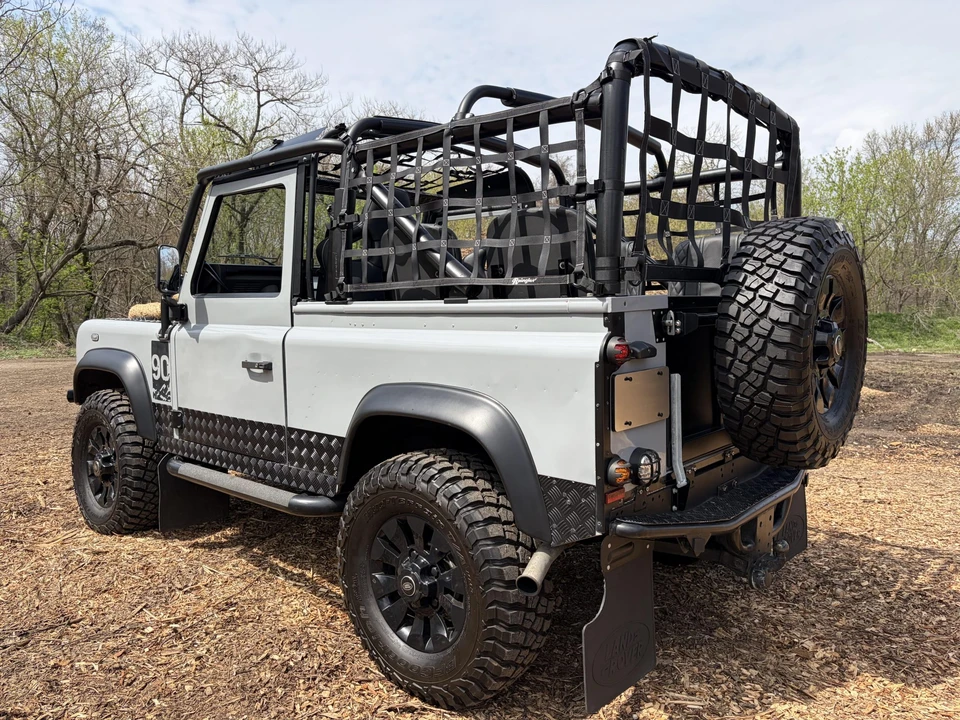 1995 Land Rover Defender 90 - Image 4 of 21