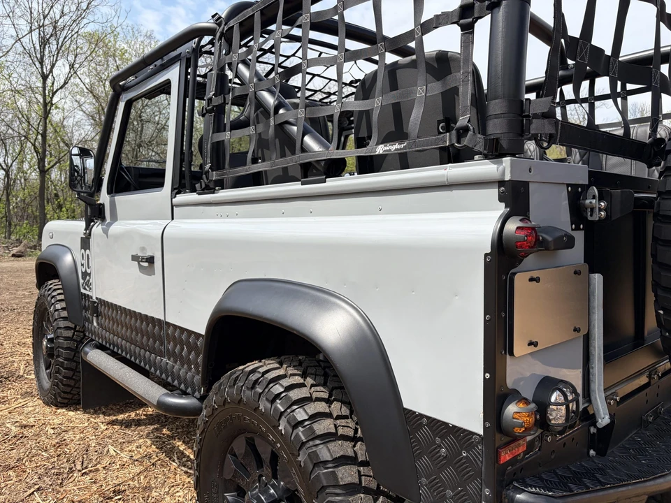 1995 Land Rover Defender 90 - Image 18 of 21