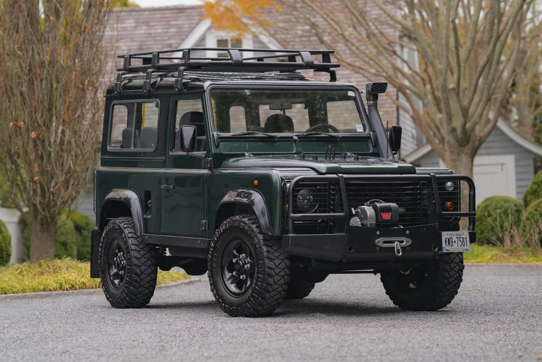 1995 Land Rover Defender 90 - Image 2 of 31