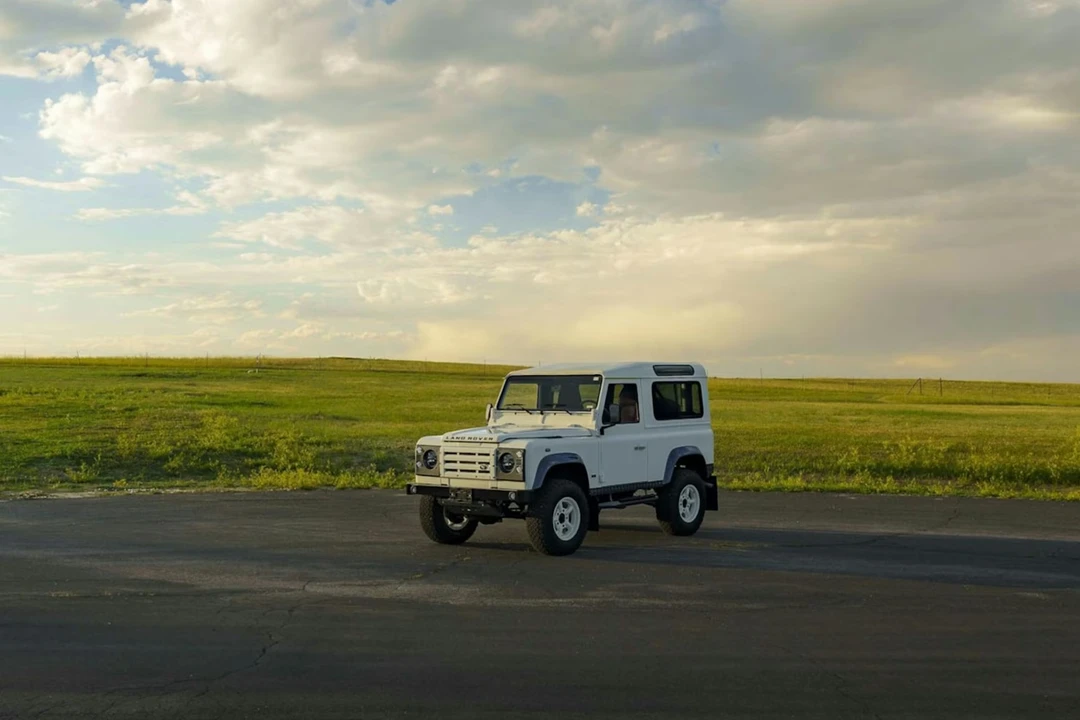 1995 Land Rover Defender 90 - Image 12 of 31