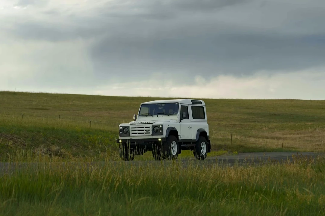1995 Land Rover Defender 90 - Image 11 of 31