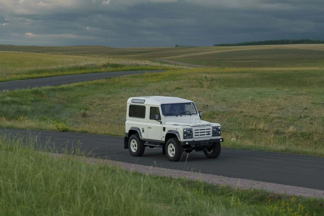 1995 Land Rover Defender 90 - Image 15 of 31