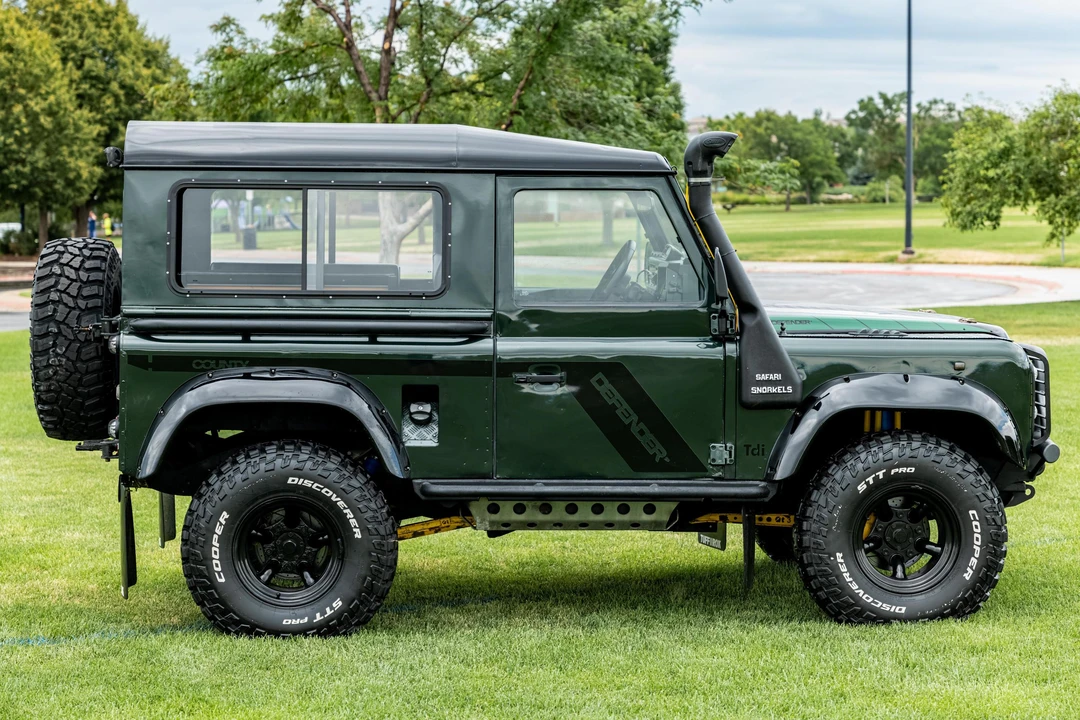 1995 Land Rover Defender 90 - Image 3 of 31