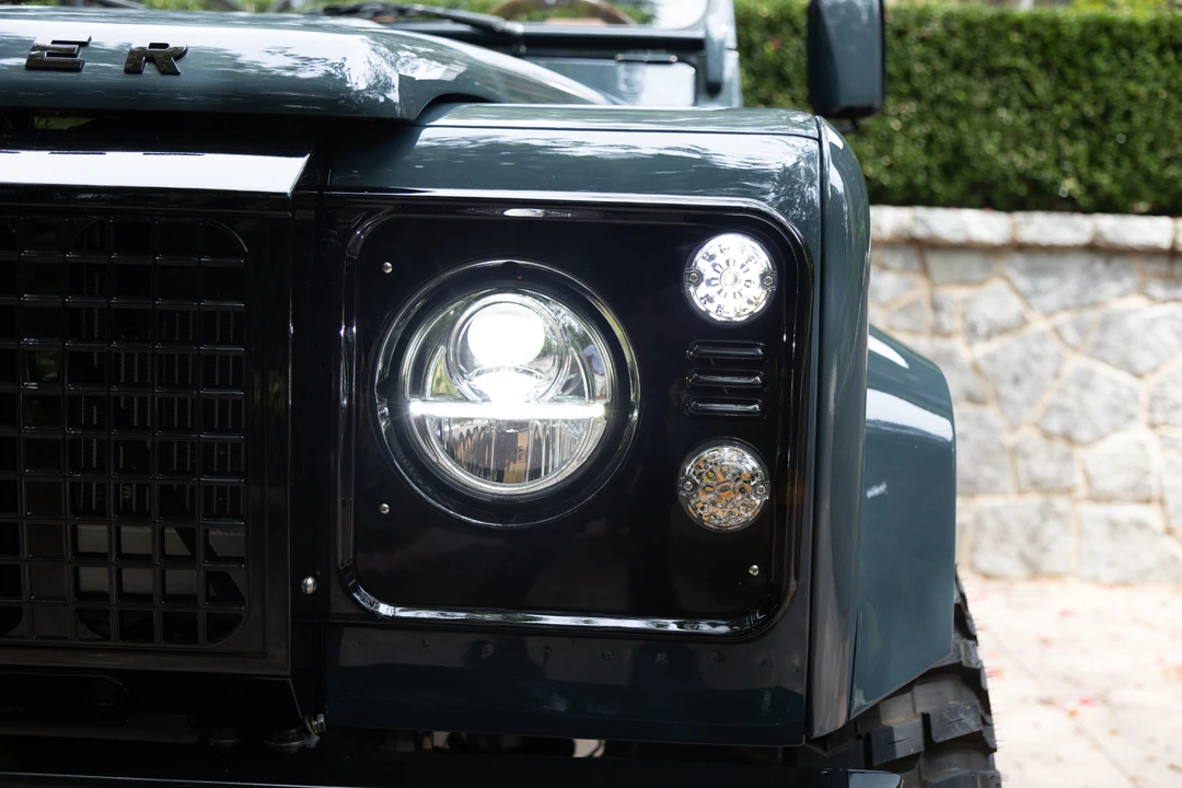 1995 Land Rover Defender 90 - Image 17 of 31