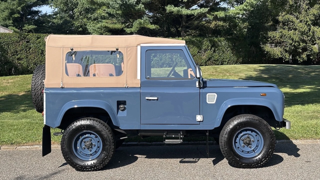 1995 Land Rover Defender 90 - Image 6 of 31