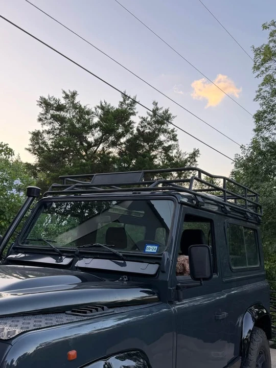 1995 Land Rover Defender 90 - Image 2 of 11