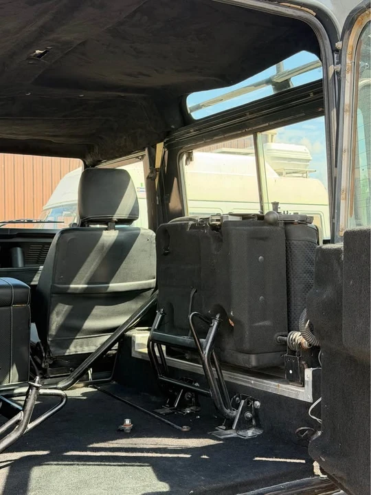 1995 Land Rover Defender 90 - Image 11 of 11