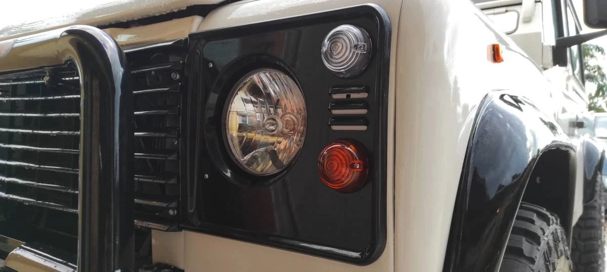 1995 Land Rover Defender 90 - Image 20 of 24