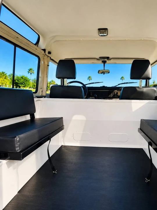 1995 Land Rover Defender 90 - Image 15 of 24