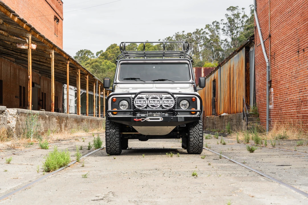 1995 Land Rover Defender 90 - Image 8 of 31