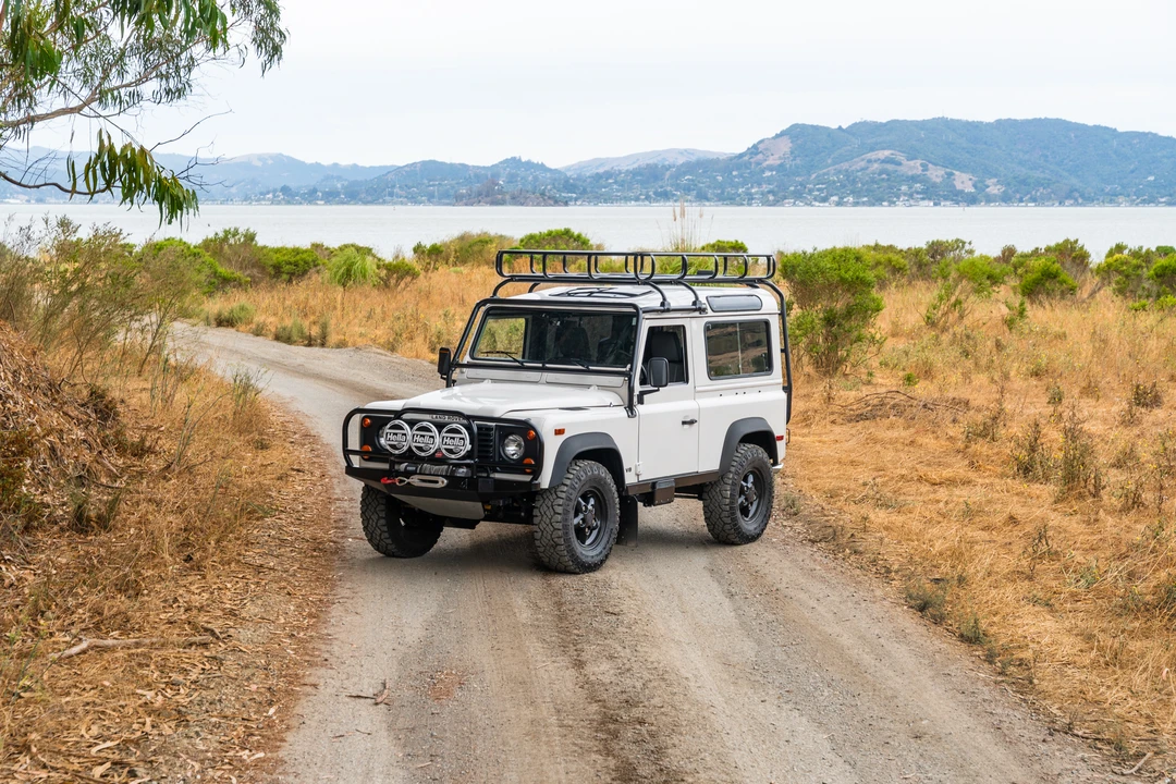1995 Land Rover Defender 90 - Image 6 of 31