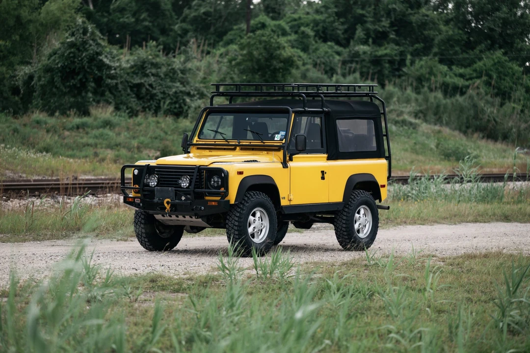 1995 Land Rover Defender 90 - Image 6 of 31
