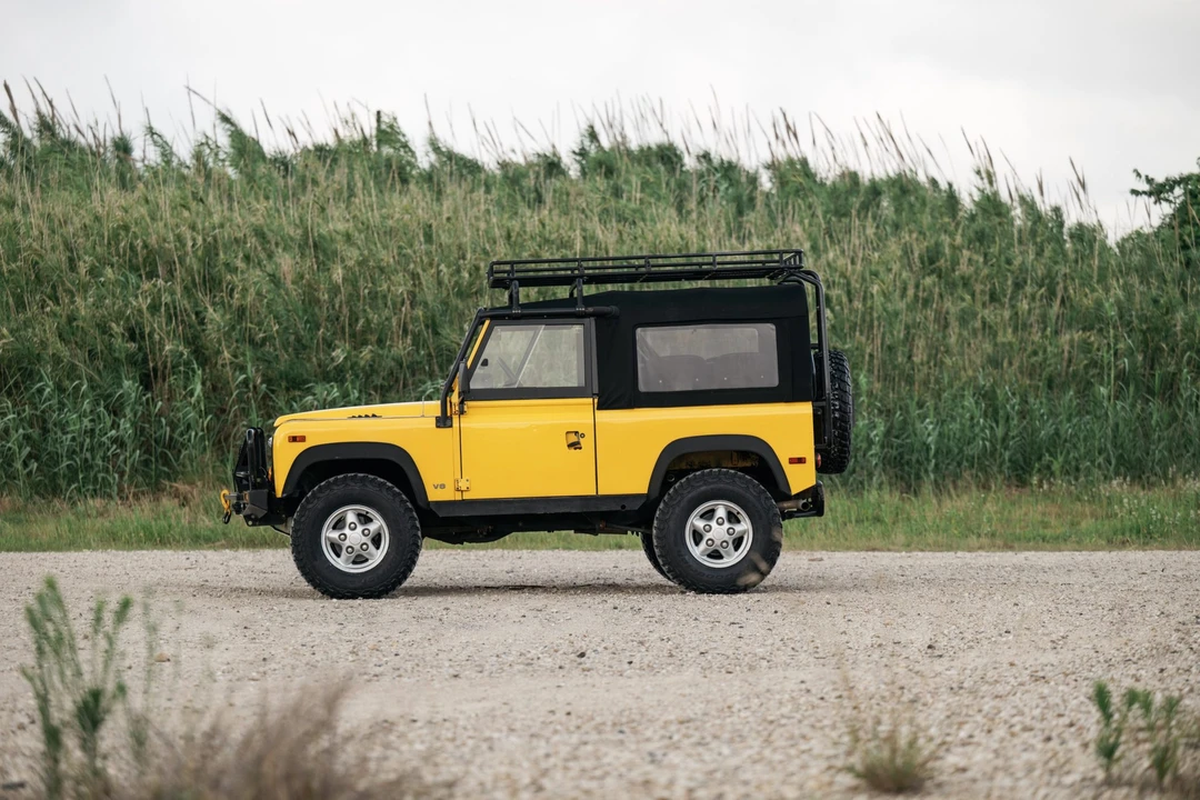 1995 Land Rover Defender 90 - Image 11 of 31