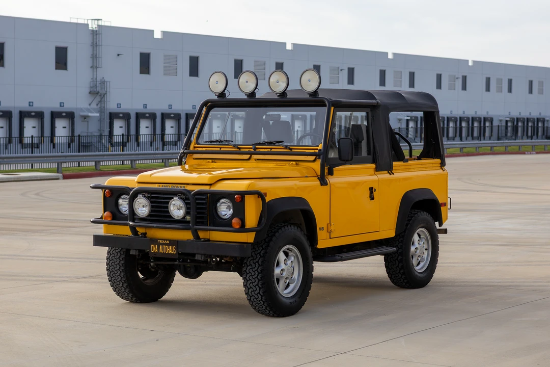 1995 Land Rover Defender 90 - Image 3 of 31