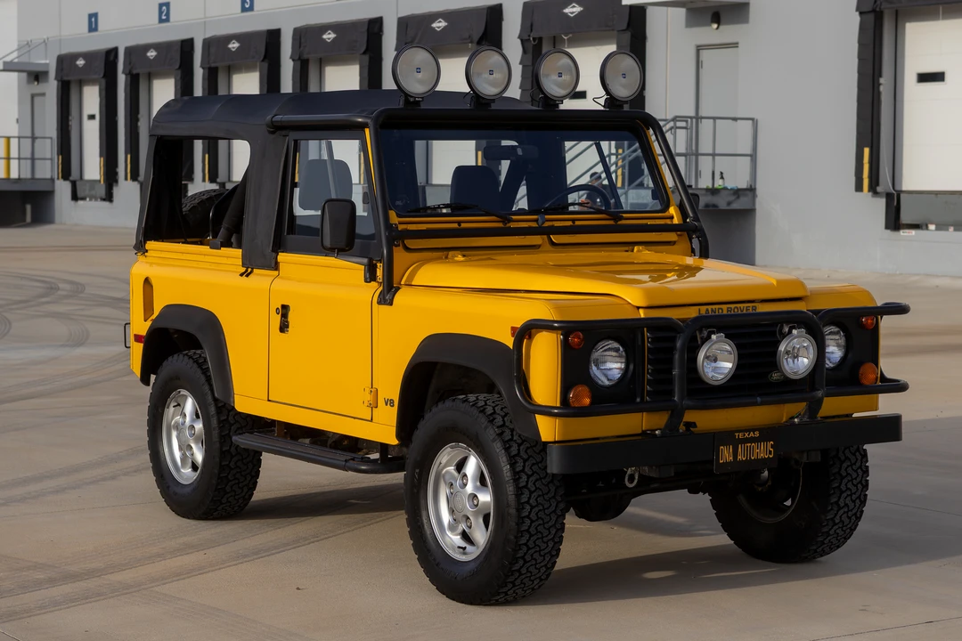 1995 Land Rover Defender 90 - Image 9 of 31