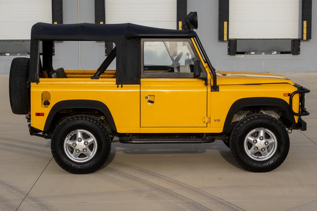 1995 Land Rover Defender 90 - Image 13 of 31