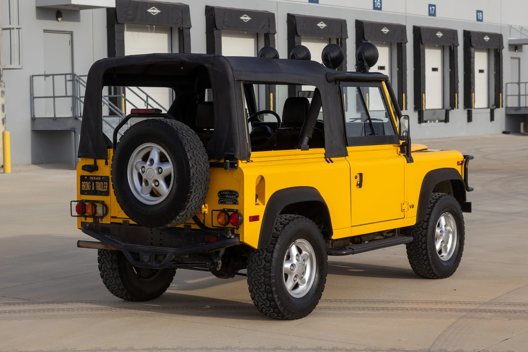 1995 Land Rover Defender 90 - Image 15 of 31