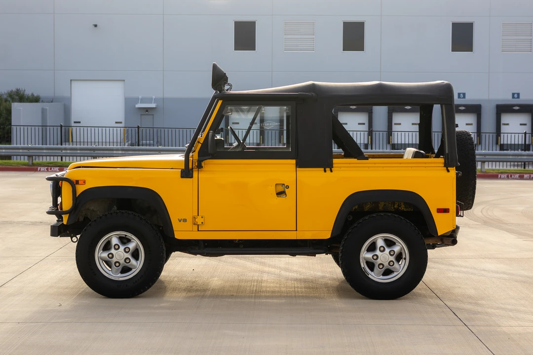 1995 Land Rover Defender 90 - Image 24 of 31