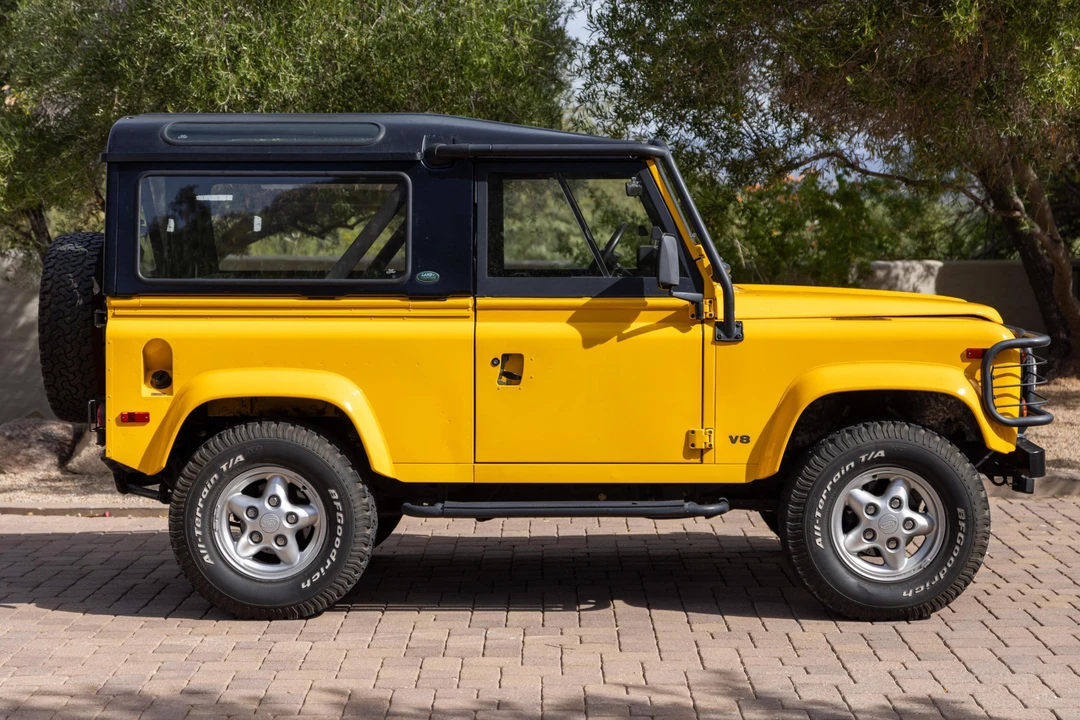 1995 Land Rover Defender 90 - Image 3 of 31