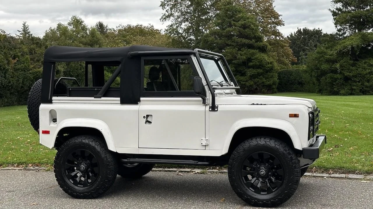 1995 Land Rover Defender 90 - Image 7 of 12