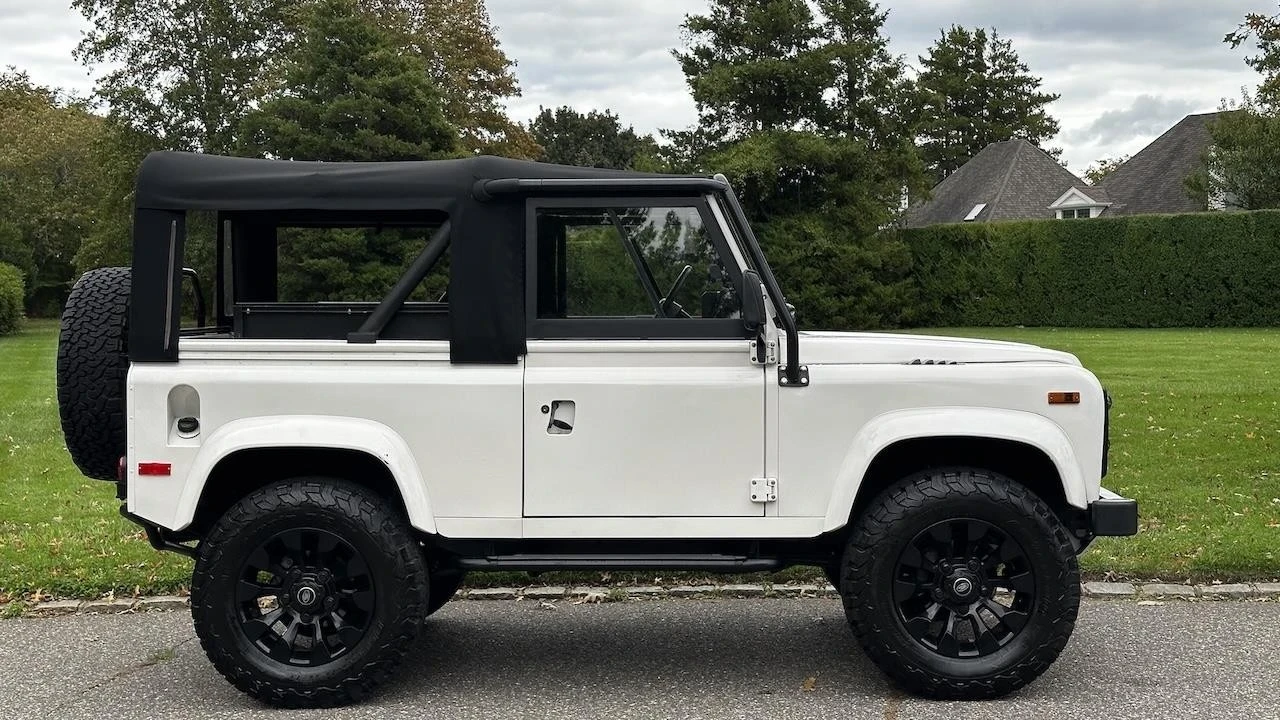 1995 Land Rover Defender 90 - Image 8 of 12