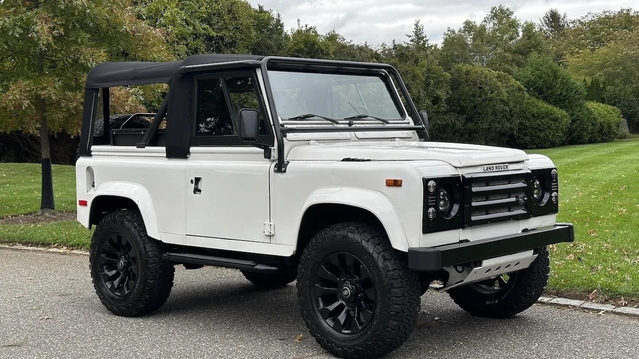 1995 Land Rover Defender 90 - Image 5 of 12
