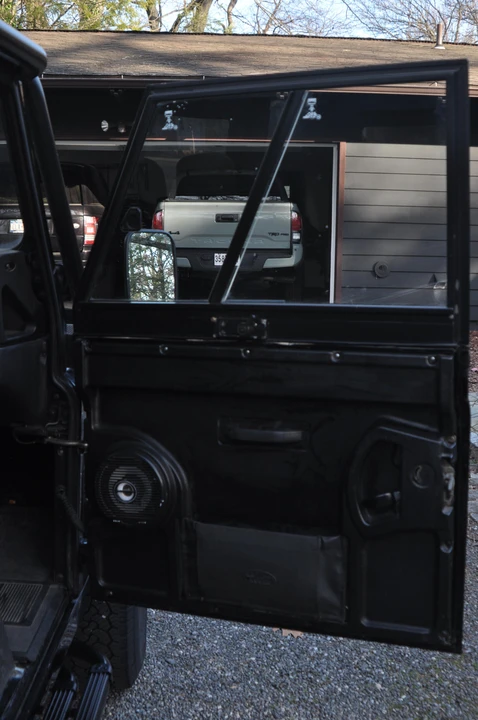 1995 Land Rover Defender 90 - Image 8 of 21