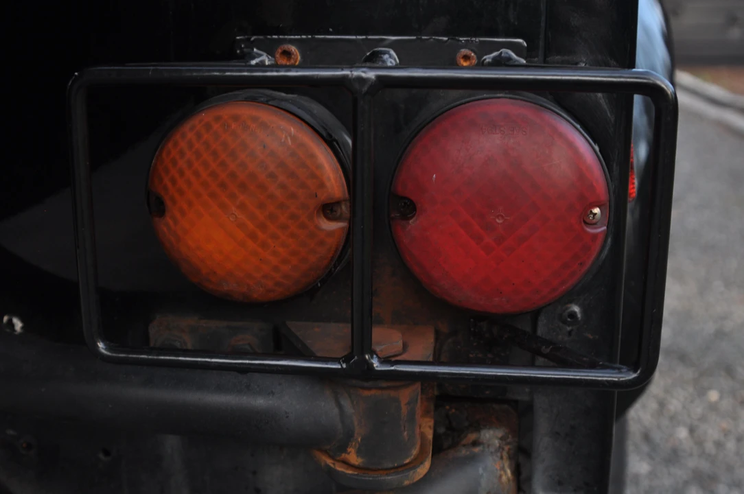 1995 Land Rover Defender 90 - Image 6 of 21