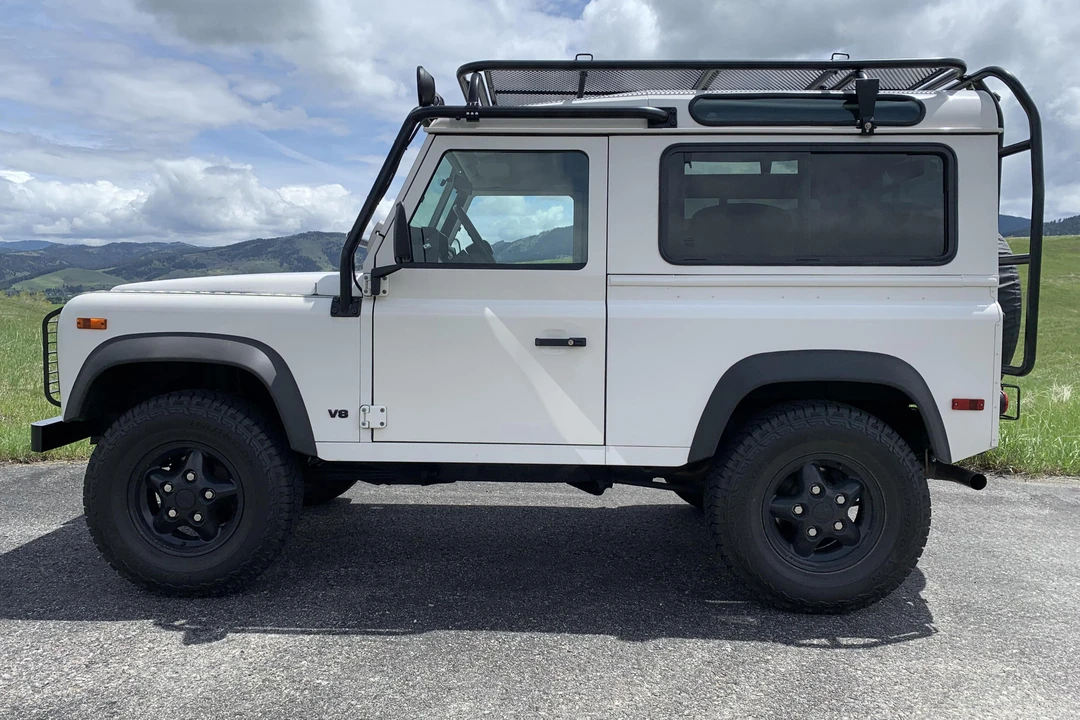 1995 Land Rover Defender 90 - Image 3 of 31
