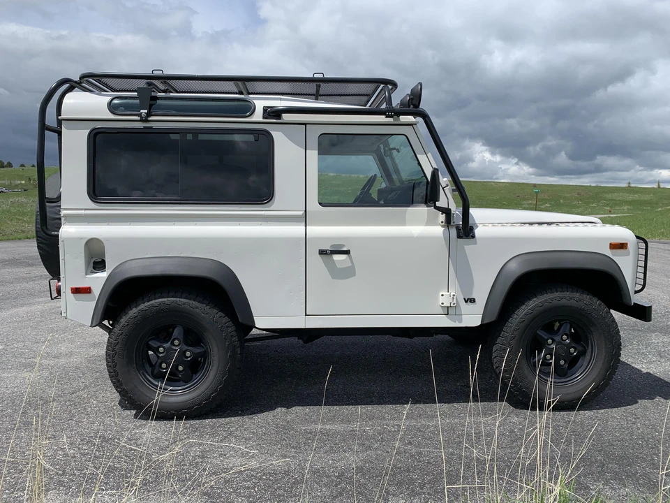 1995 Land Rover Defender 90 - Image 8 of 31