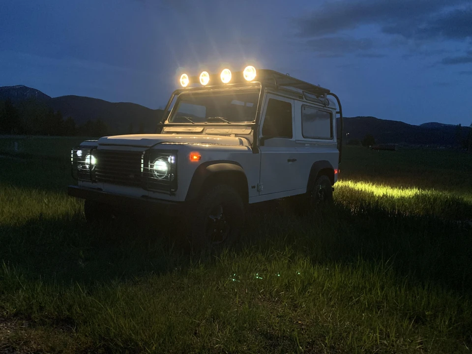 1995 Land Rover Defender 90 - Image 10 of 31