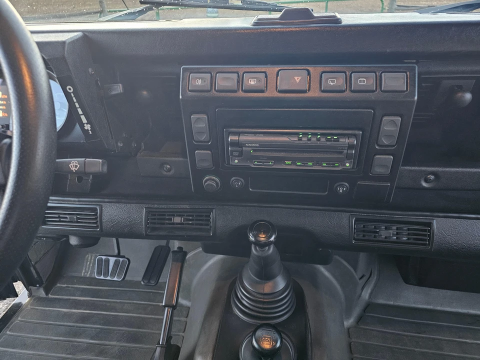 1995 Land Rover Defender 90 - Image 30 of 31