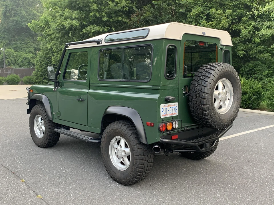 1995 Land Rover Defender 90 - Image 12 of 31