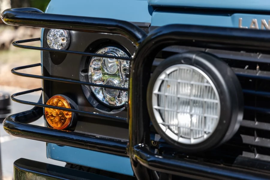 1995 Land Rover Defender 90 - Image 8 of 31