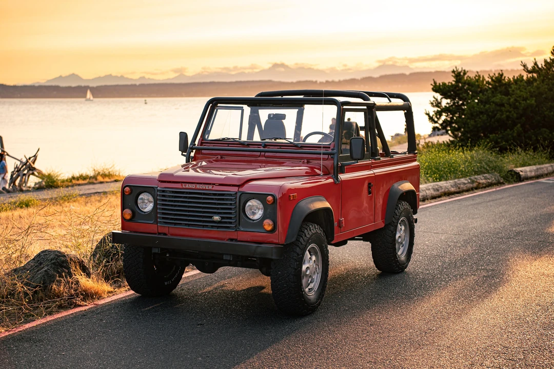 1995 Land Rover Defender 90 - Image 8 of 31