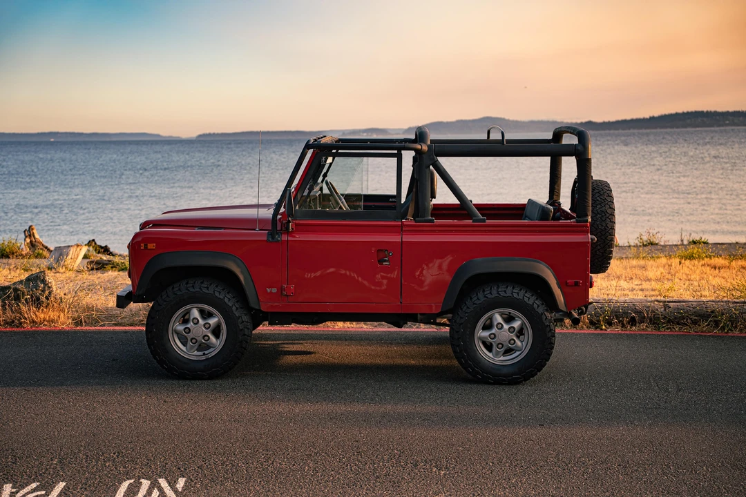 1995 Land Rover Defender 90 - Image 10 of 31