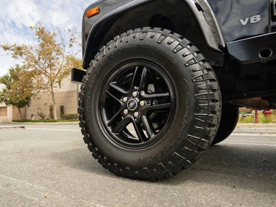 1995 Land Rover Defender 90 - Image 7 of 20