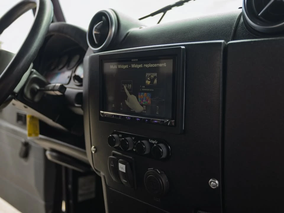 1995 Land Rover Defender 90 - Image 16 of 20
