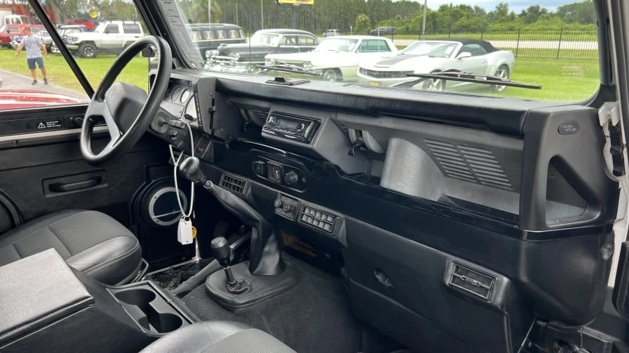 1995 Land Rover Defender 90 - Image 3 of 6