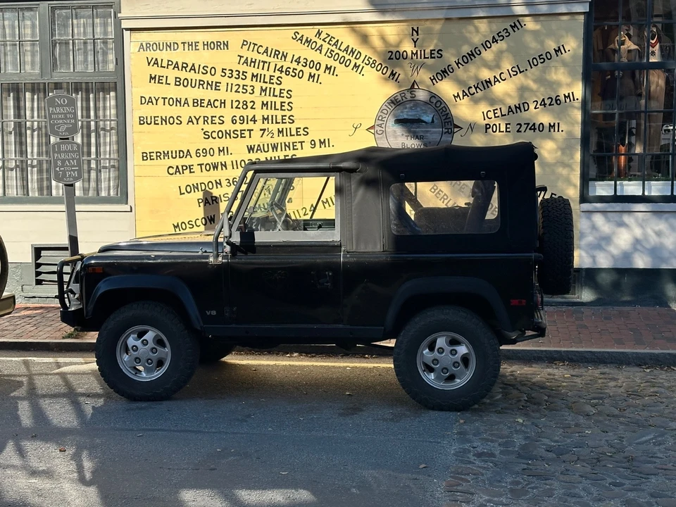 1995 Land Rover Defender 90 - Image 3 of 21