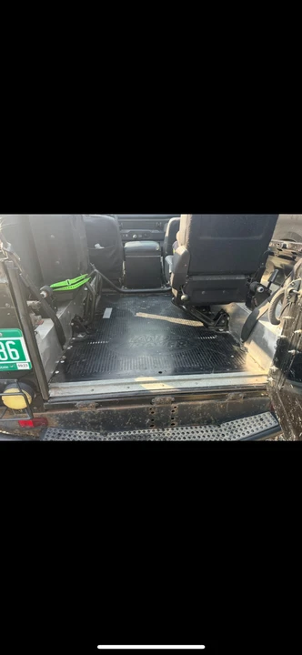 1995 Land Rover Defender 90 - Image 10 of 21