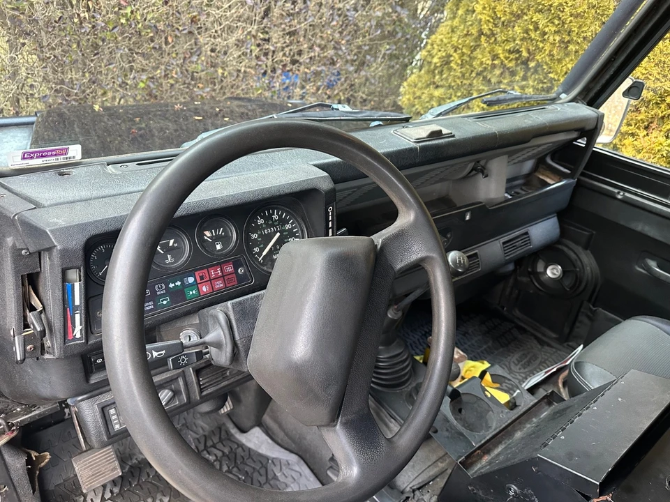 1995 Land Rover Defender 90 - Image 19 of 21