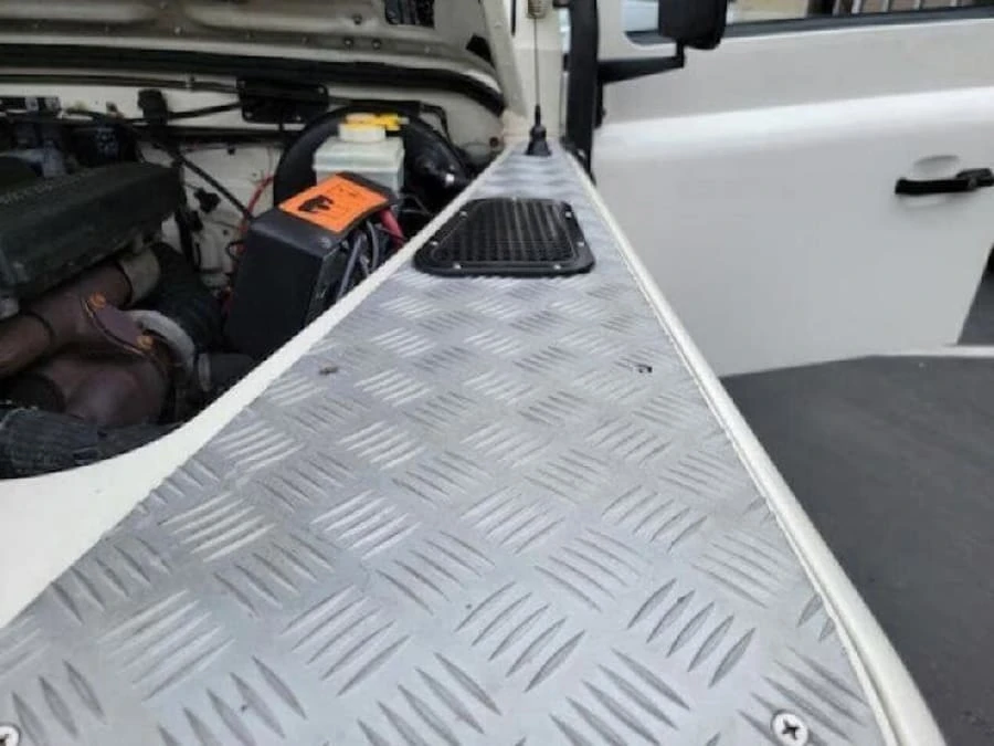 1995 Land Rover Defender 90 - Image 15 of 31