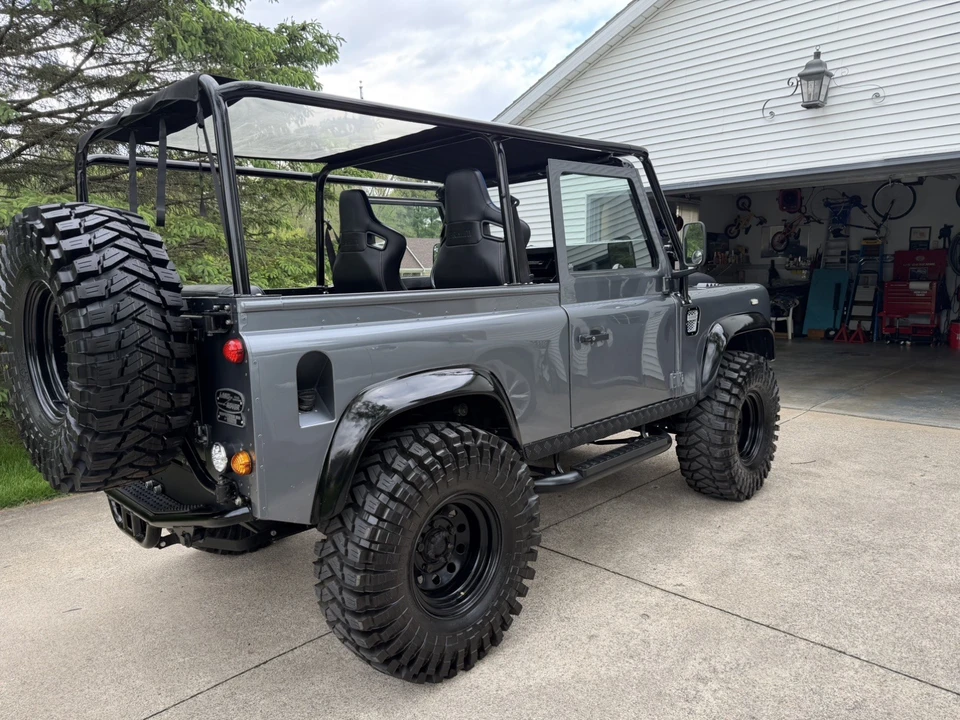 1995 Land Rover Defender 90 - Image 11 of 21