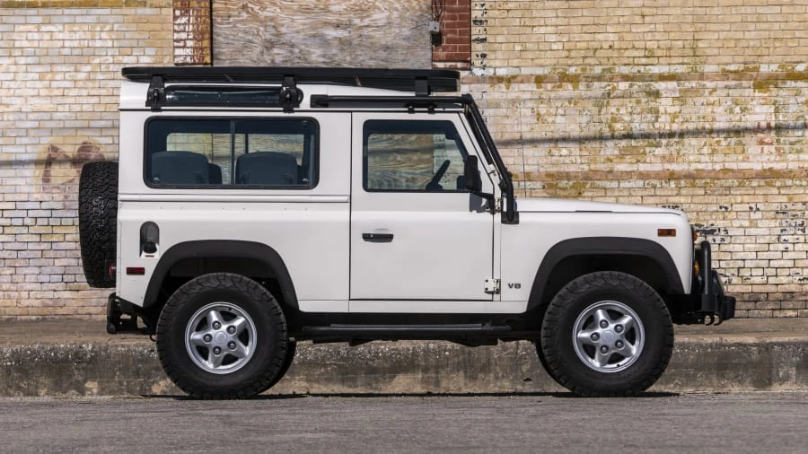 1995 Land Rover Defender 90 - Image 8 of 27