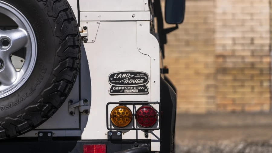 1995 Land Rover Defender 90 - Image 10 of 27