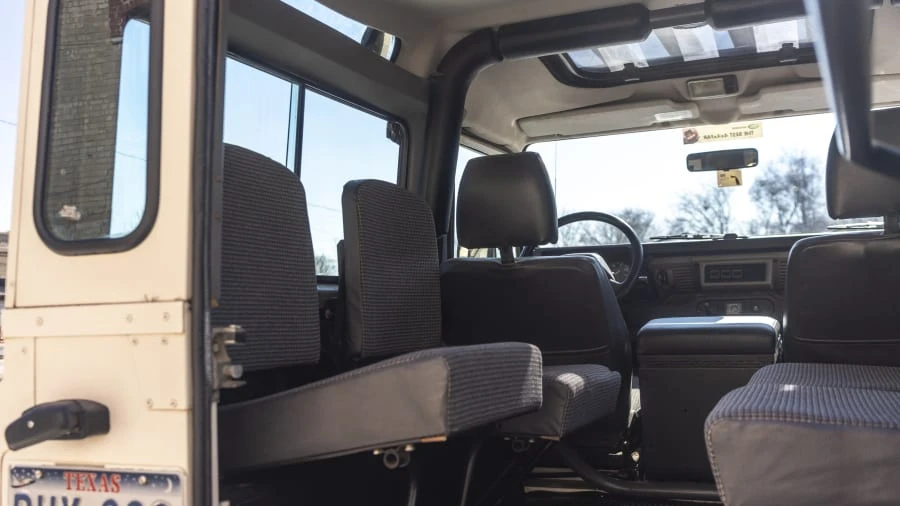 1995 Land Rover Defender 90 - Image 24 of 27